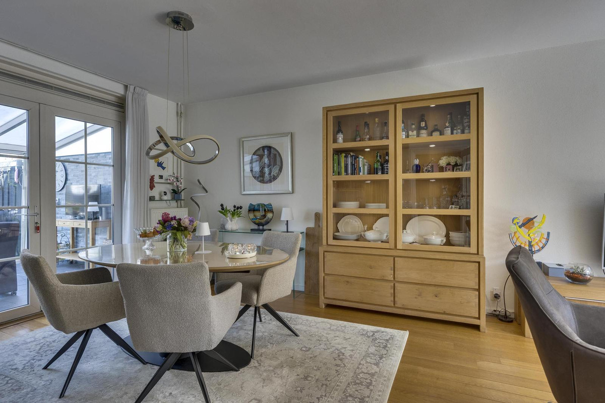 Tussenwoning te koop: Schubertlaan 64, Eindhoven