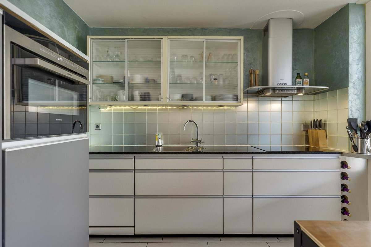 Tussenwoning te koop: Schubertlaan 64, Eindhoven