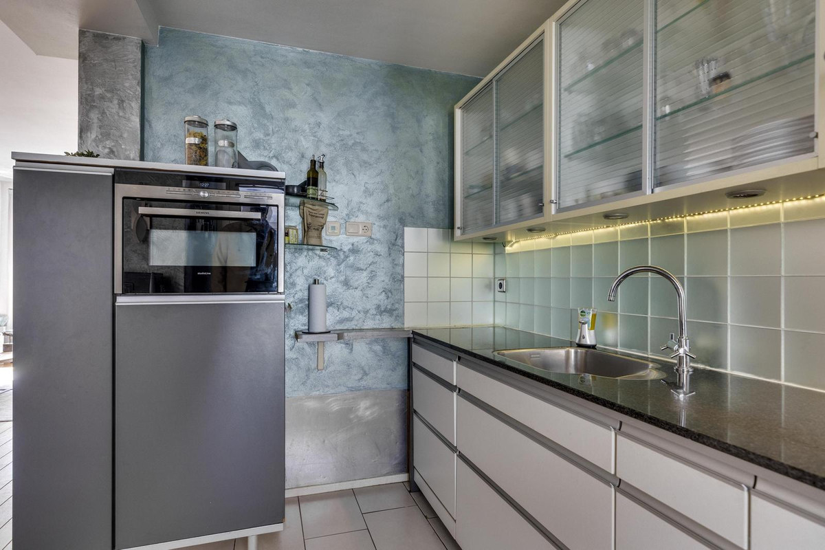 Tussenwoning te koop: Schubertlaan 64, Eindhoven