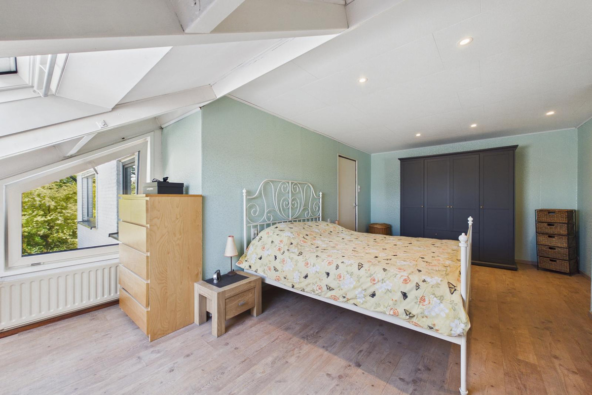 Vrijstaande woning te koop: Veer 100, Zaamslag