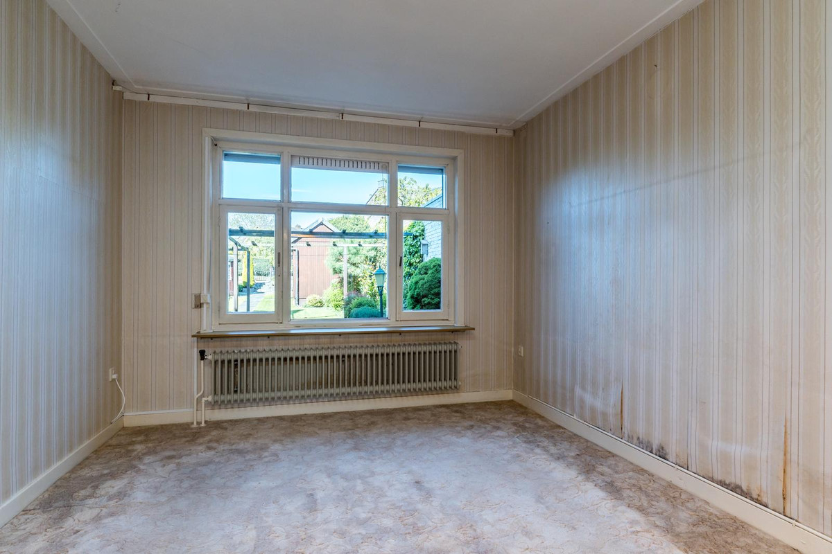 Hoekwoning te koop: Provincialeweg Zuid 17, Oirsbeek