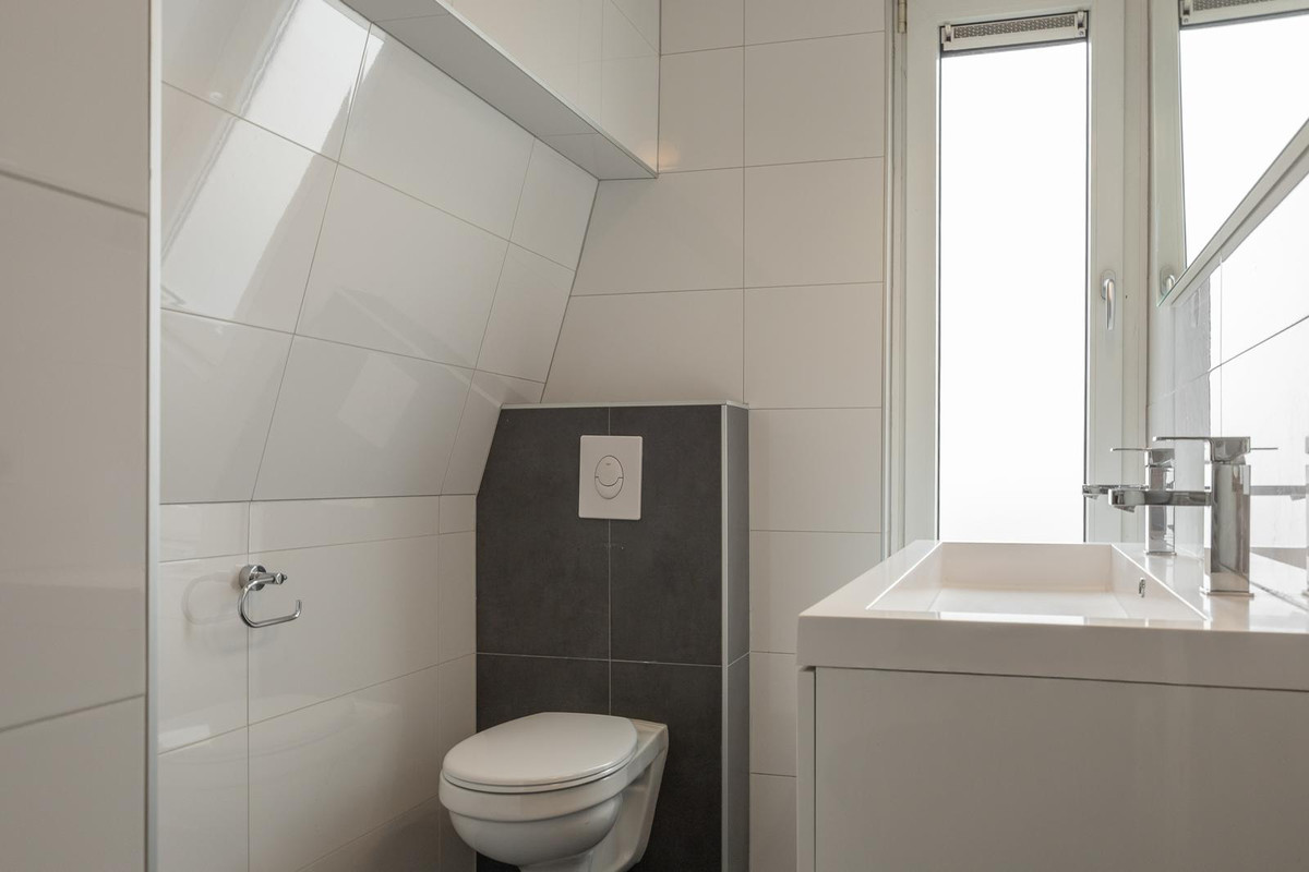Appartement te koop: Zwart Janstraat 59B, Rotterdam