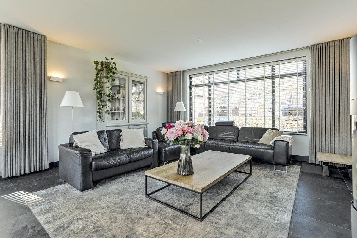 Vrijstaande woning te koop: Velpstraat 14, Tilburg