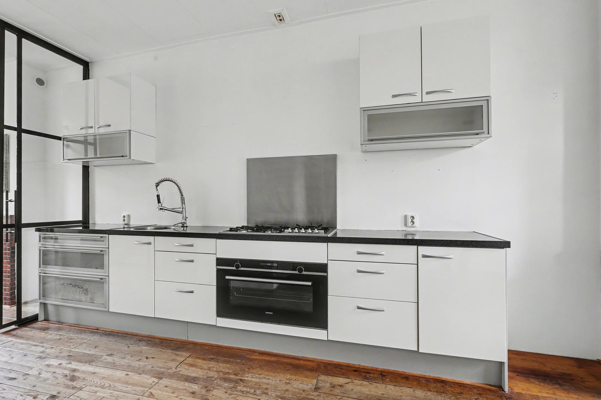 Tussenwoning te koop: Bouwen Ewoutstraat 24, Vlissingen