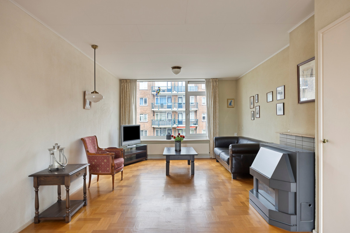 Appartement te koop: Bruijnings Ingenhoeslaan 216, Voorburg