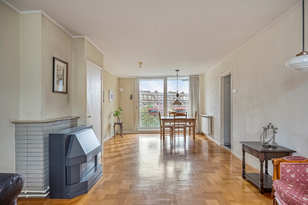 Appartement te koop: Bruijnings Ingenhoeslaan 216, Voorburg