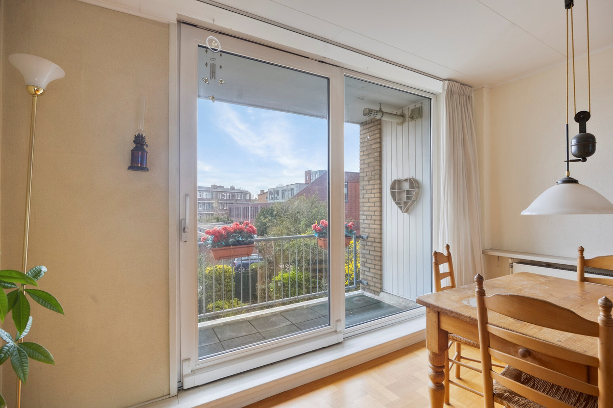 Appartement te koop: Bruijnings Ingenhoeslaan 216, Voorburg
