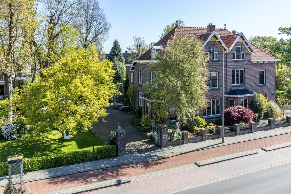 Twee-onder-één-kap te koop: Akerstraat-Noord 53, Brunssum