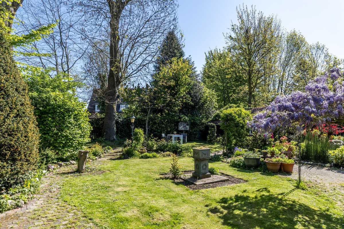 Twee-onder-één-kap te koop: Akerstraat-Noord 53, Brunssum
