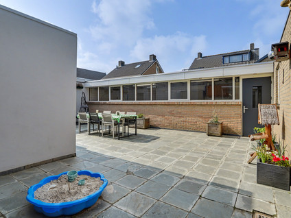 Burgemeester Magneestraat 8