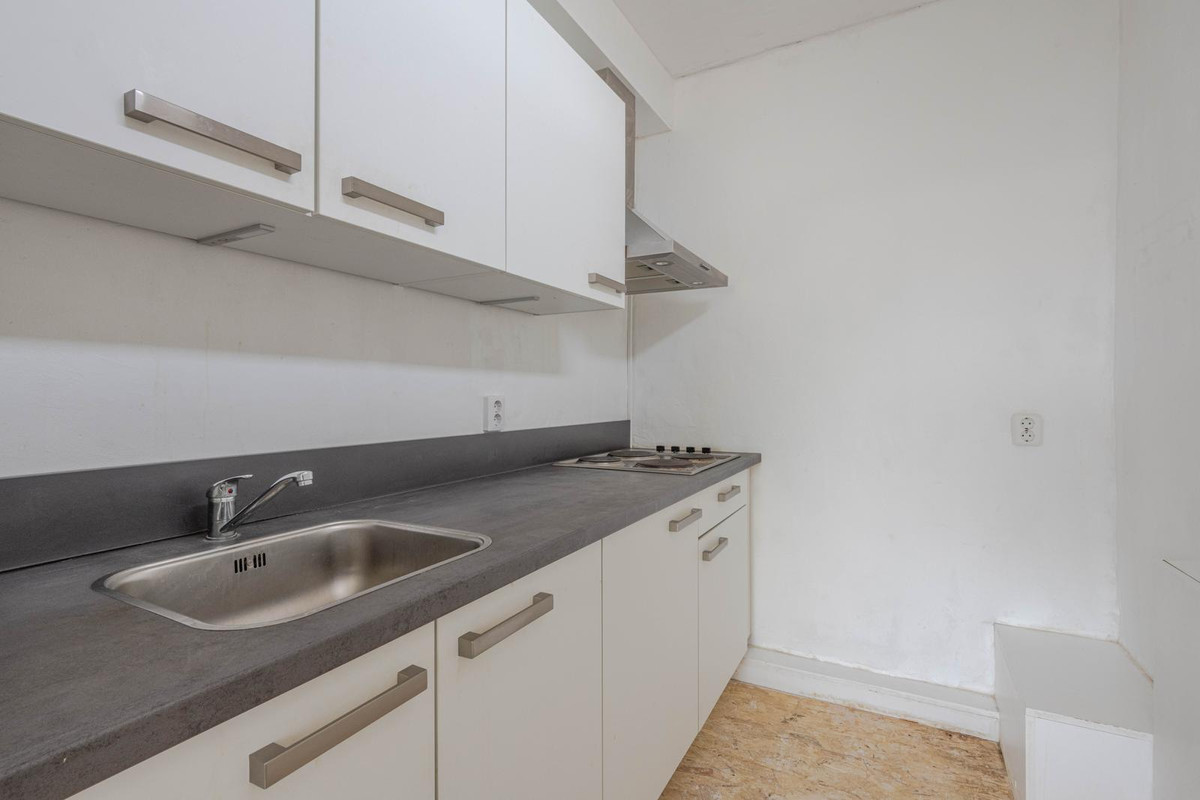 Studio te koop: Rockanjestraat 16C, Rotterdam