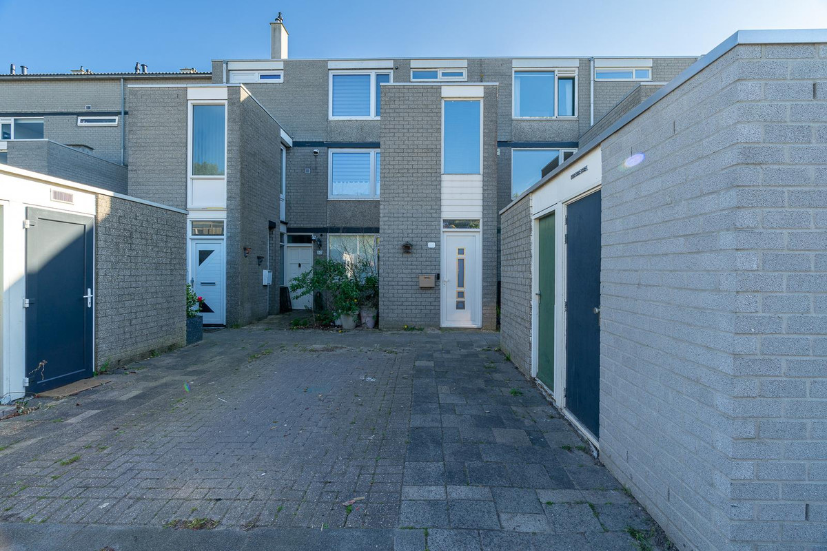 Appartement te koop: Hoge Weije 62, Hoogvliet Rotterdam