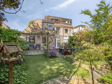 Kloosterhof 9