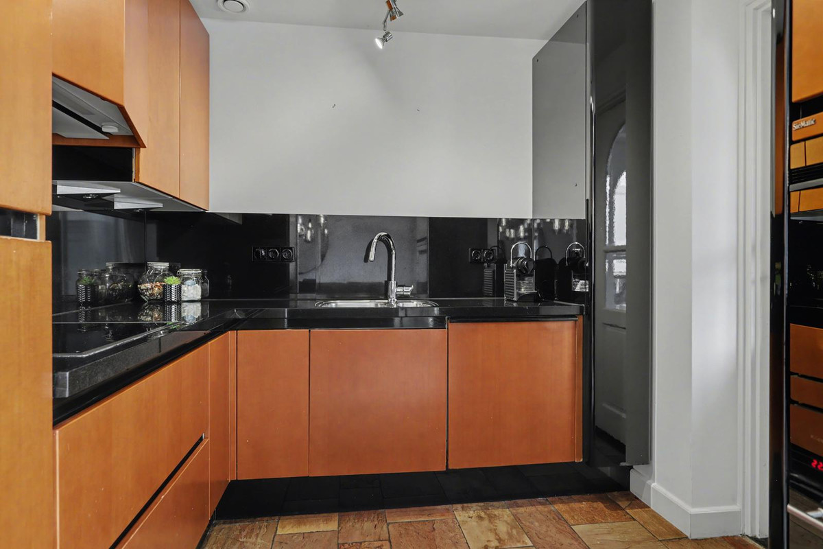 Twee-onder-één-kap te koop: Melickstraat 11, Tilburg
