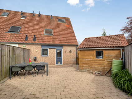 Vriezendijk 2