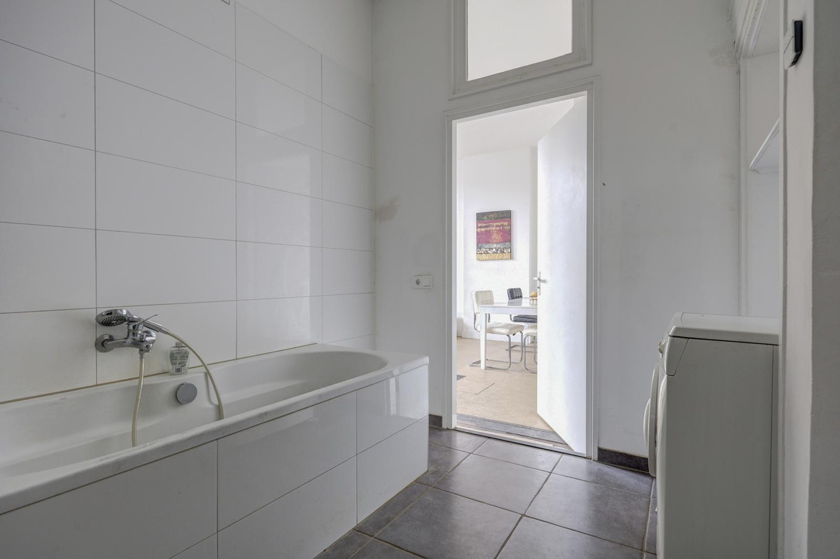 Appartement te koop: Dahliastraat 9C, Almelo