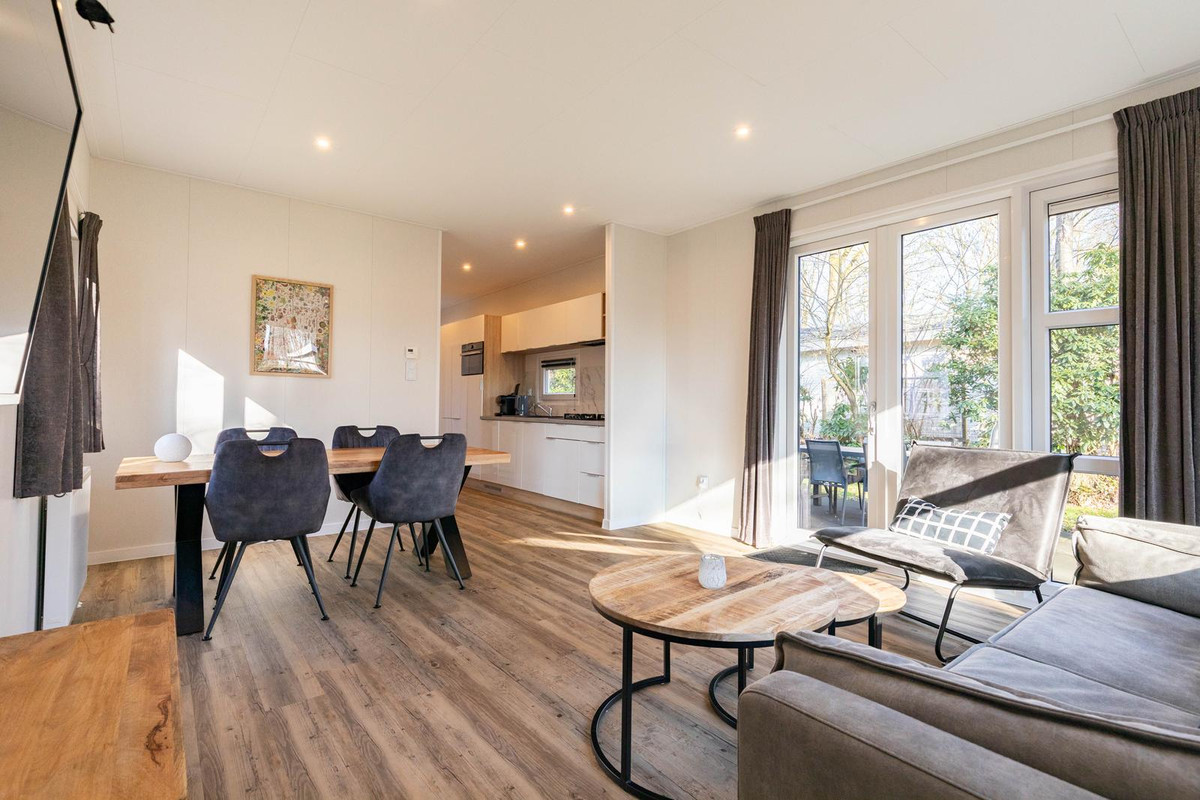 Vrijstaande woning te koop: Zonneoordlaan 47R348, Ede
