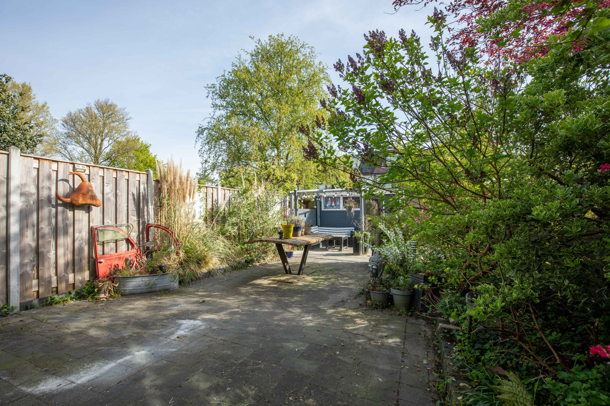 Tussenwoning te koop: Mendelstraat 70, Aalsmeer
