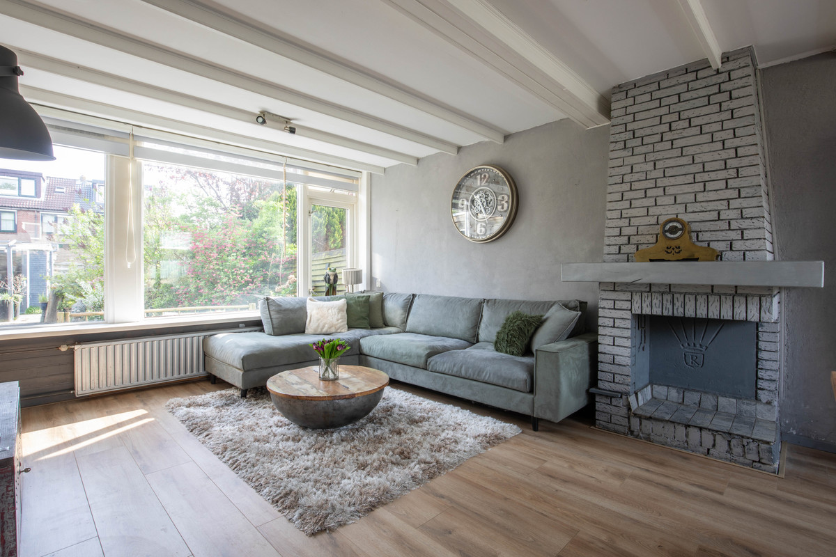 Tussenwoning te koop: Mendelstraat 70, Aalsmeer