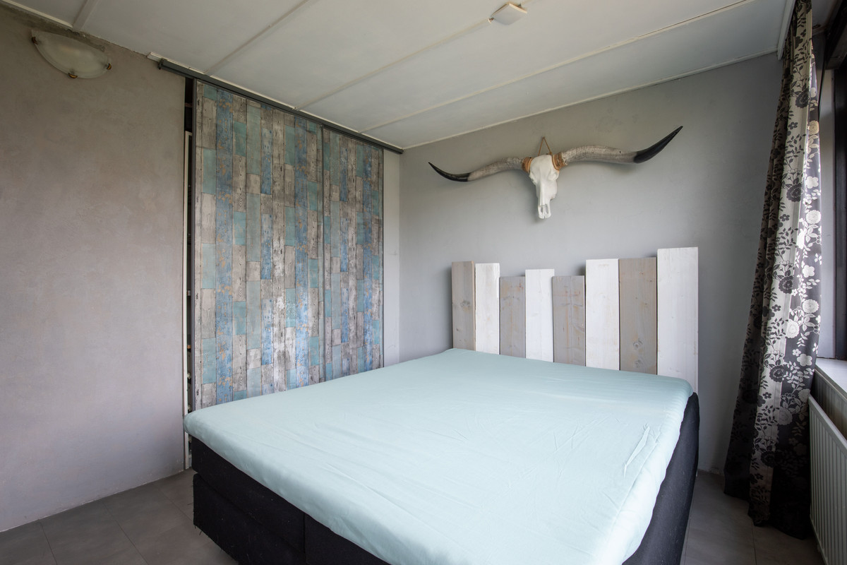 Tussenwoning te koop: Mendelstraat 70, Aalsmeer