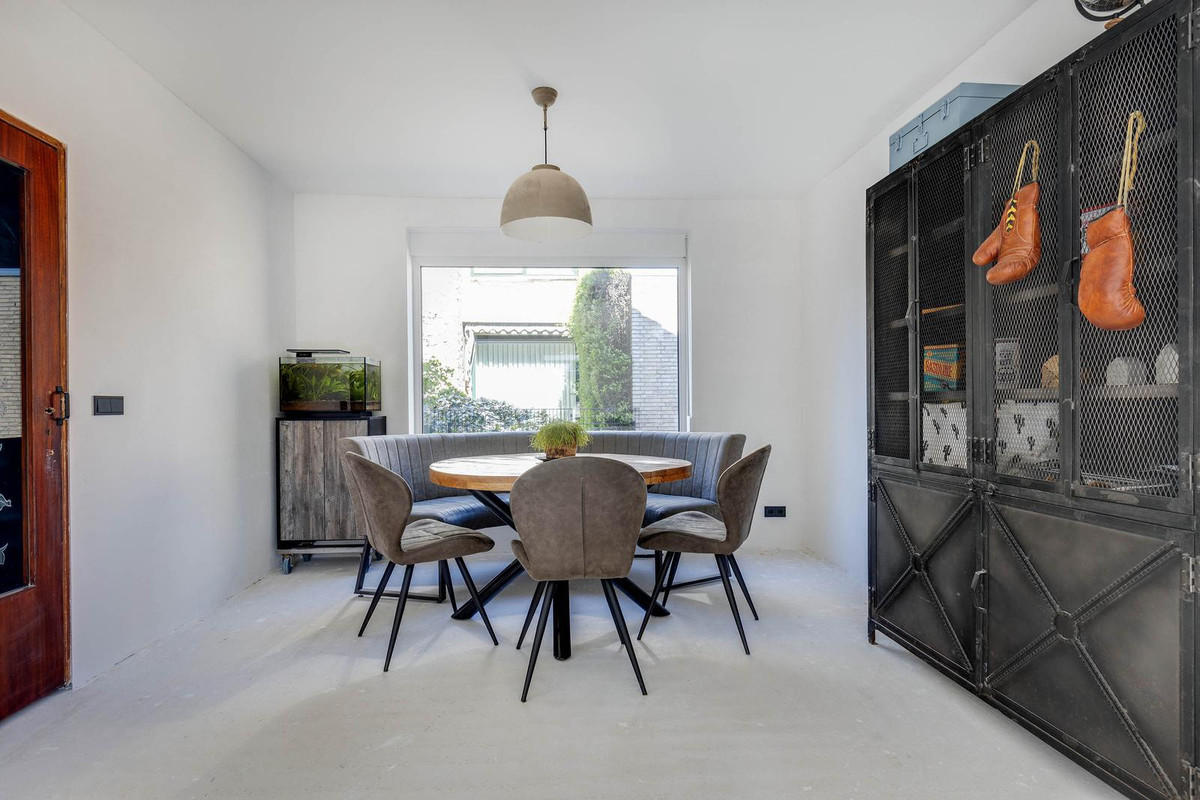 Vrijstaande woning te koop: Van Goghstraat 7, Geleen