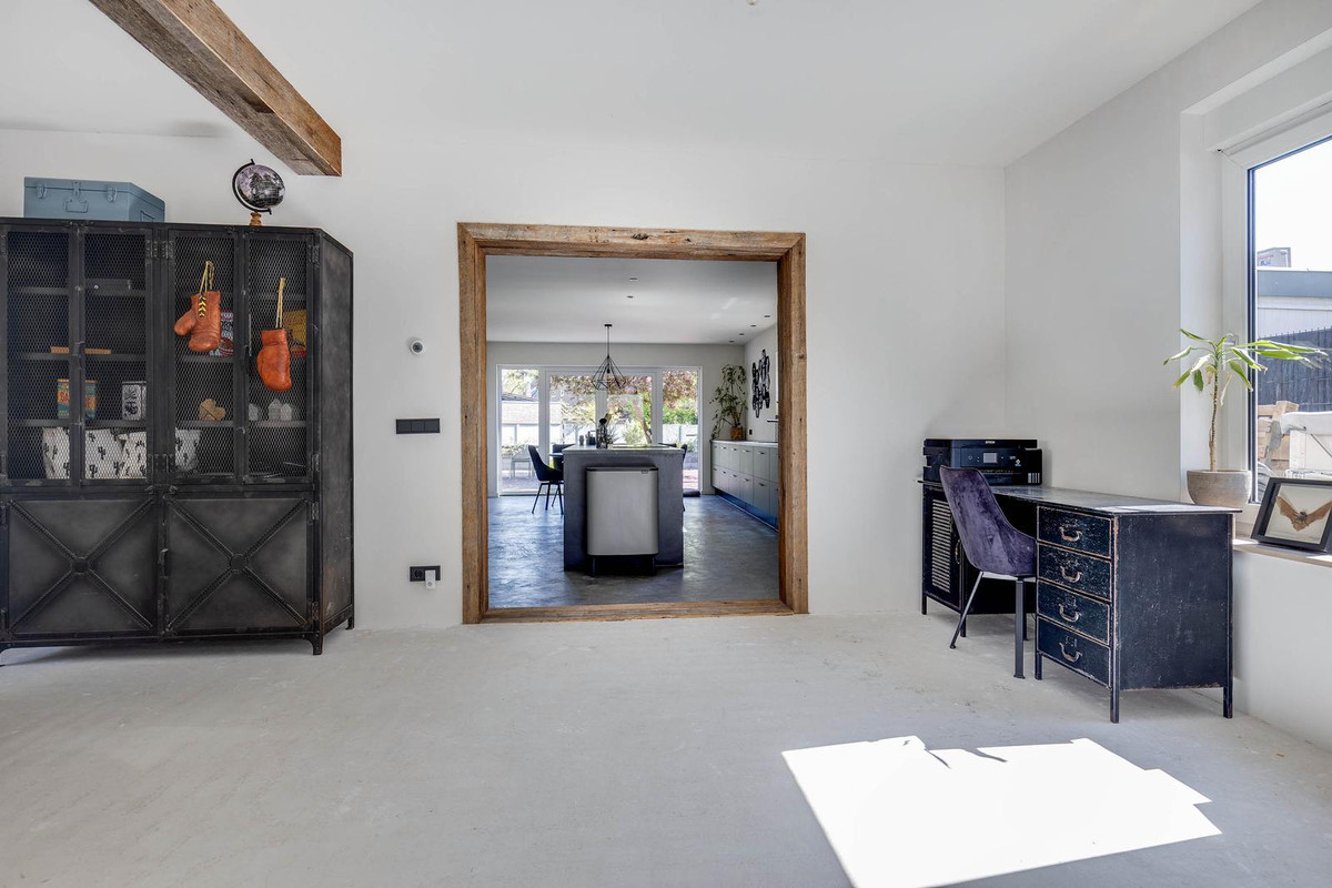 Vrijstaande woning te koop: Van Goghstraat 7, Geleen