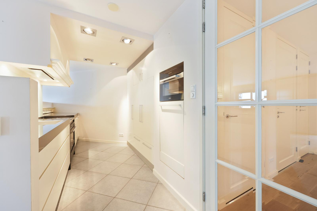 Appartement te koop: Veendijk 1A11, Loosdrecht