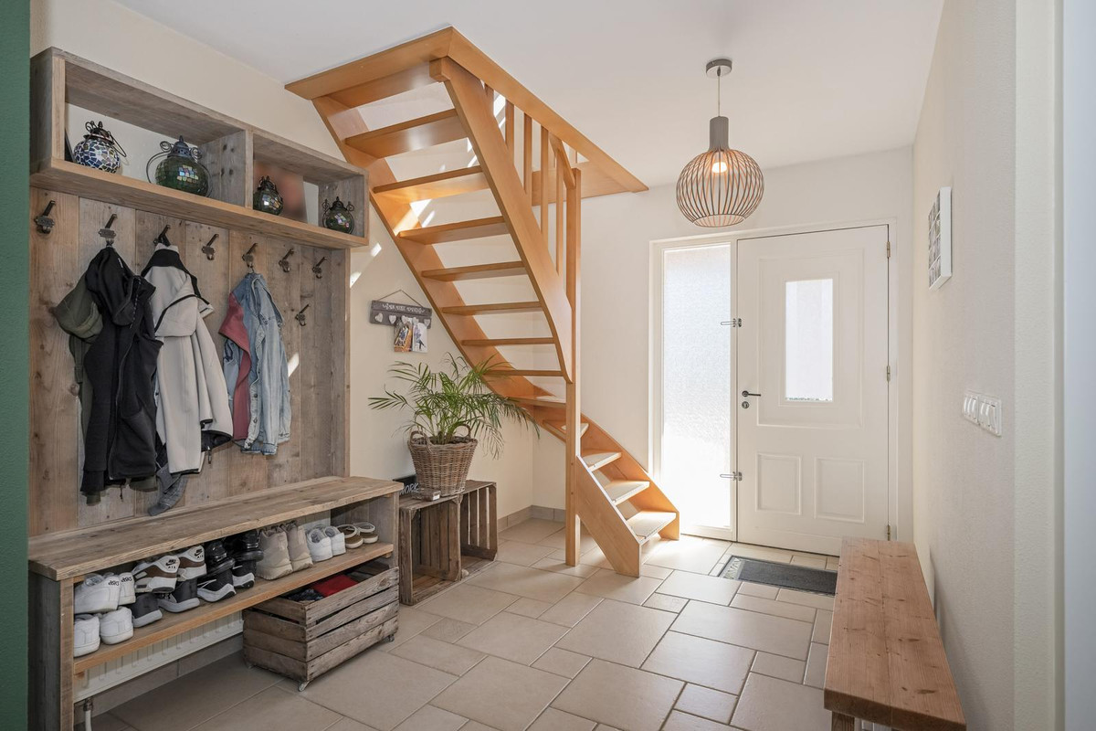 Vrijstaande woning te koop: Schuttersdreef 1, Buchten