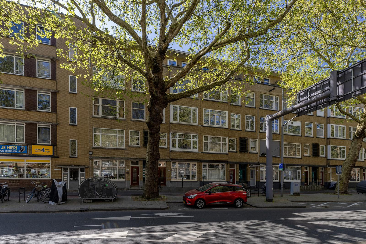 Appartement te koop: Dordtselaan 189C03, Rotterdam