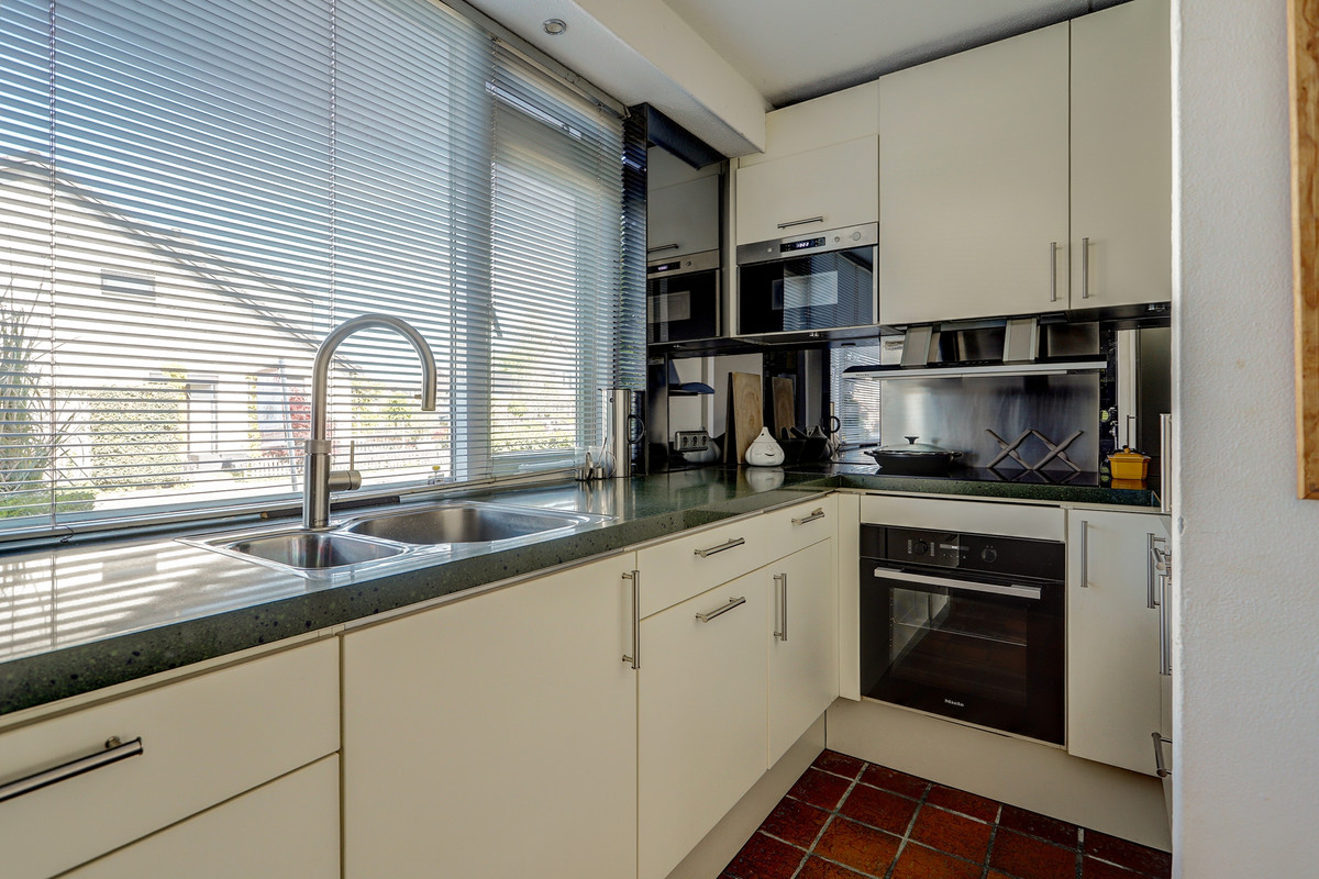 Tussenwoning te koop: Donkere Gaard 60, Tricht