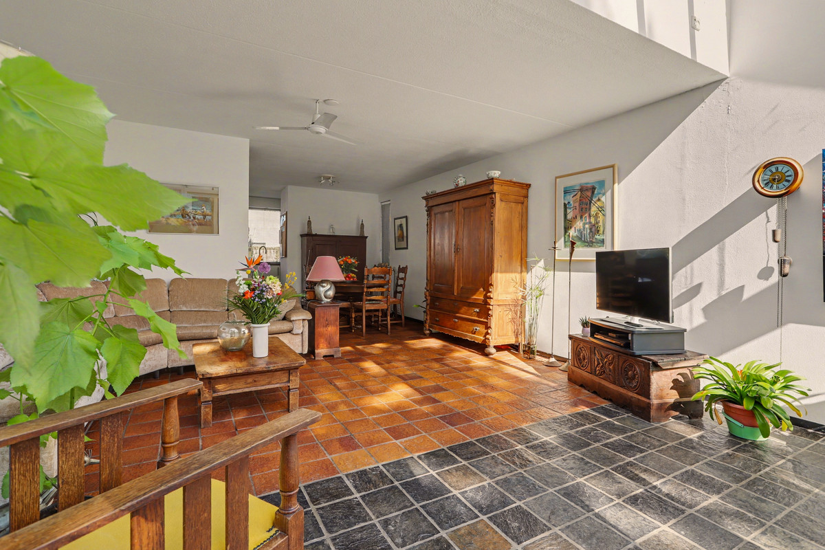 Tussenwoning te koop: Donkere Gaard 60, Tricht
