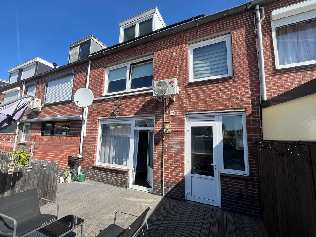 Tussenwoning te koop: Pastoor Goossensstraat 3, Venlo
