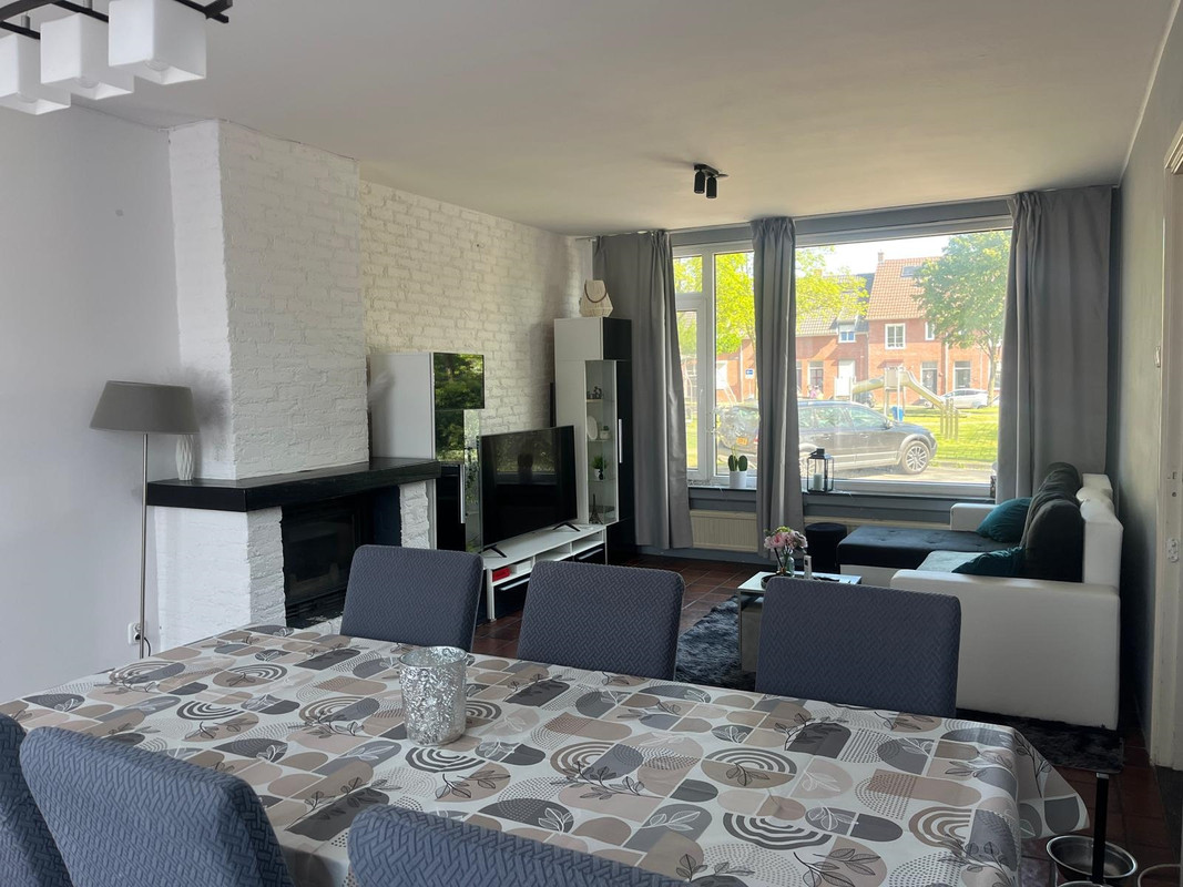 Tussenwoning te koop: Pastoor Goossensstraat 3, Venlo