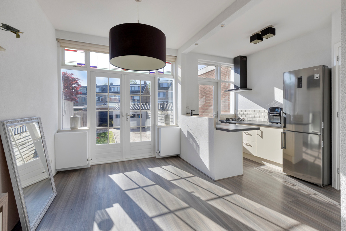 Tussenwoning te koop: Verhulststraat 86, Dordrecht