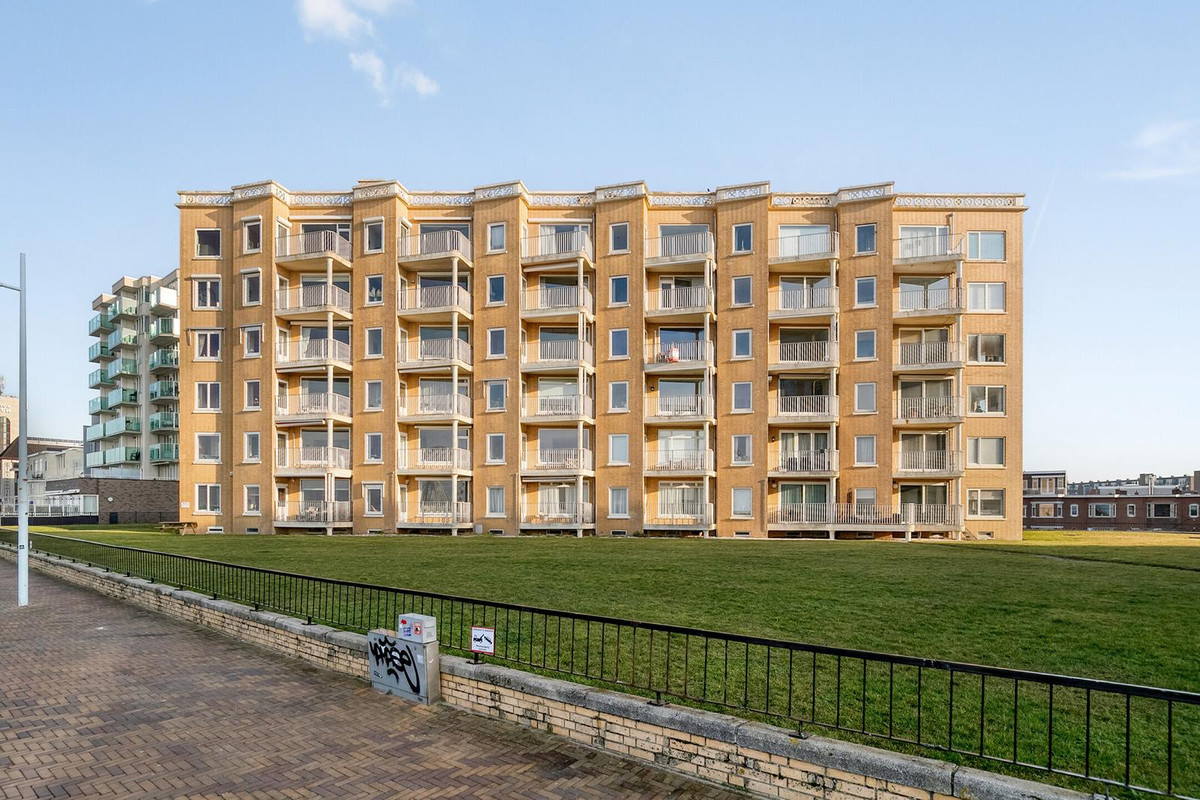 Appartement te koop: Zeekant 100C, 'S-Gravenhage