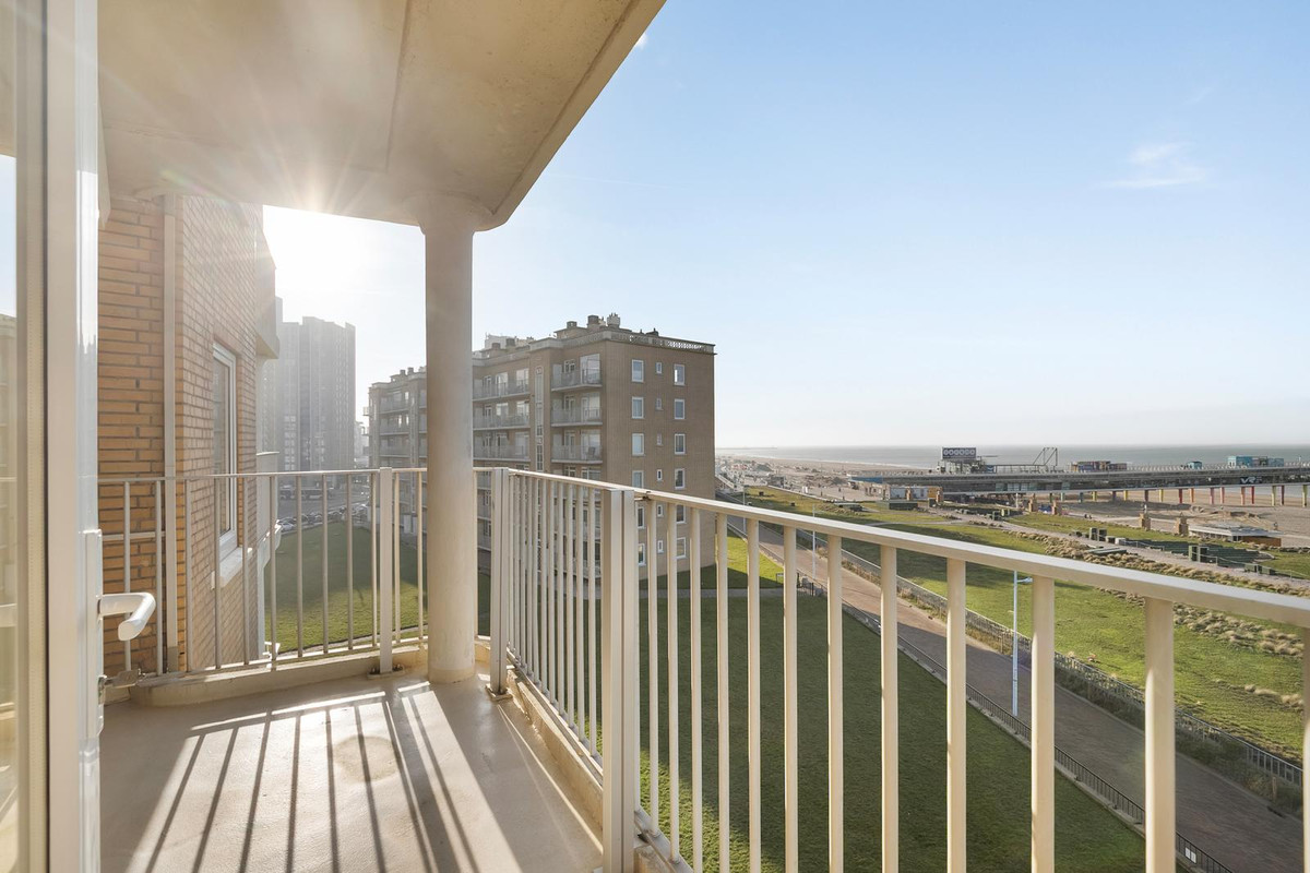 Appartement te koop: Zeekant 100C, 'S-Gravenhage