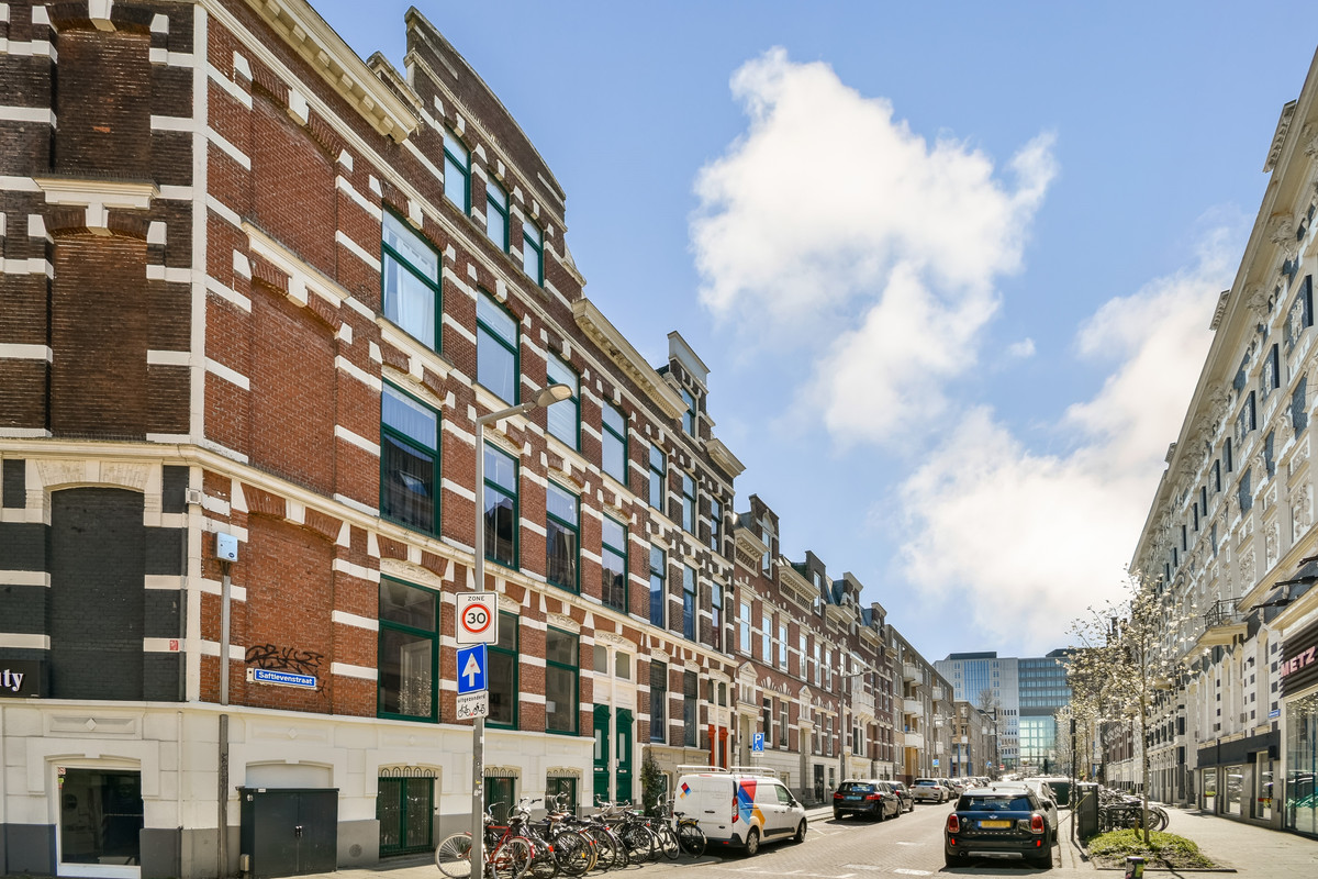 Appartement te koop: Saftlevenstraat 2A, Rotterdam