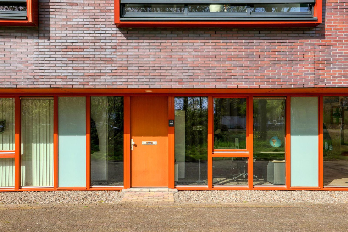 Tussenwoning te koop: Topaasstraat 173, Breda