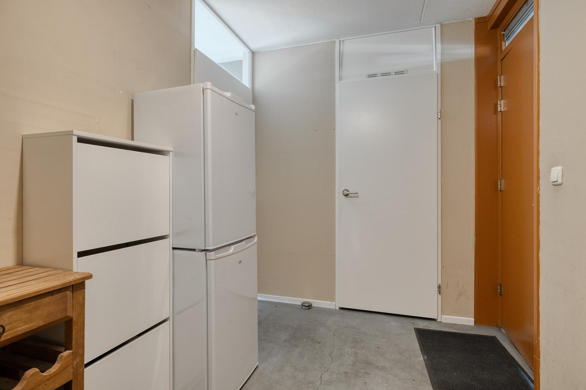 Tussenwoning te koop: Topaasstraat 173, Breda