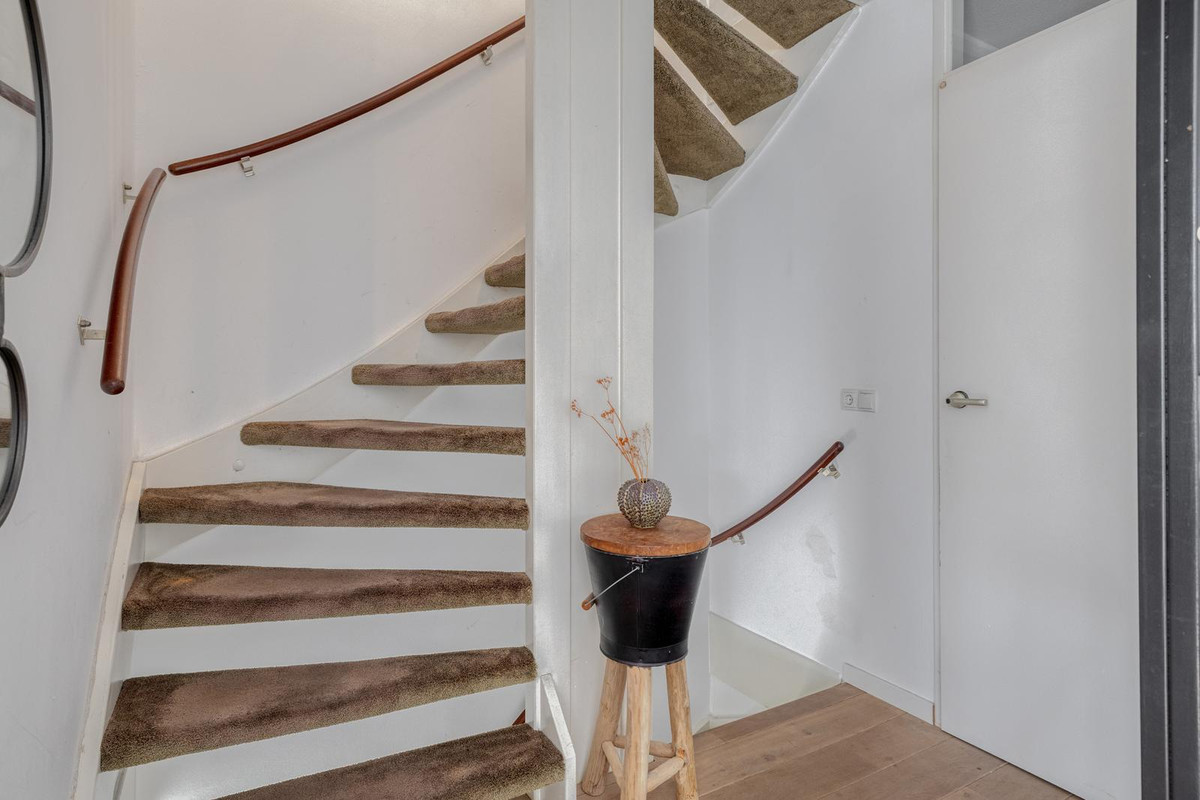 Tussenwoning te koop: Topaasstraat 173, Breda