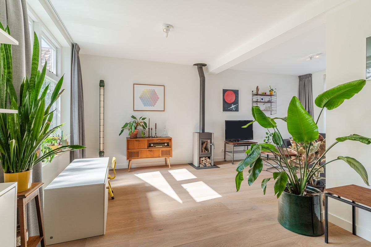 Twee-onder-één-kap te koop: Nieuwstraat 45, Liempde