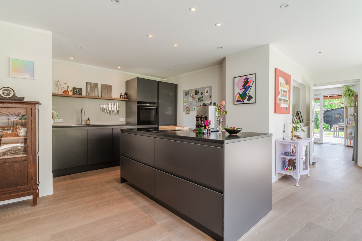 Twee-onder-één-kap te koop: Nieuwstraat 45, Liempde