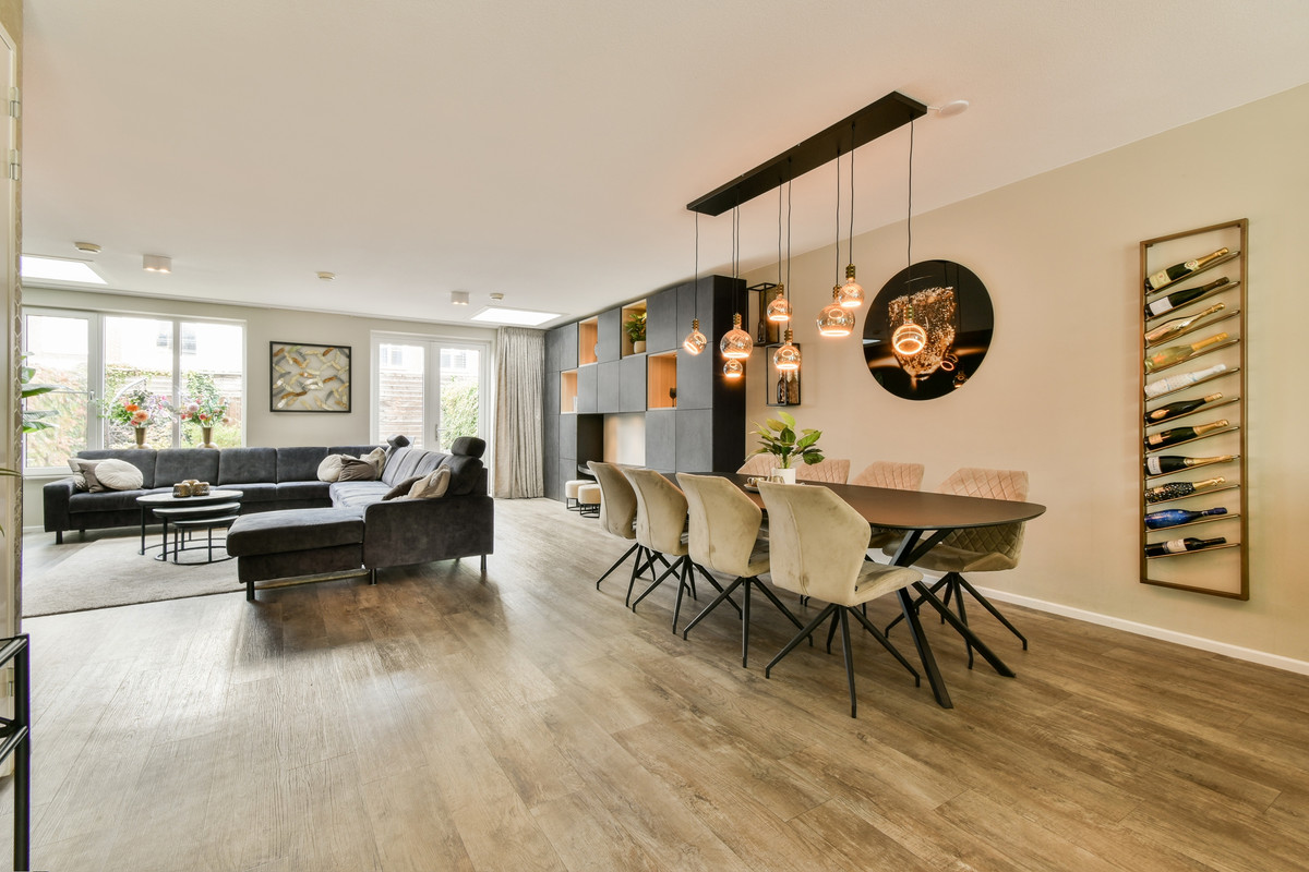 Tussenwoning te koop: Hofje Van Holtlant 41, Leiderdorp