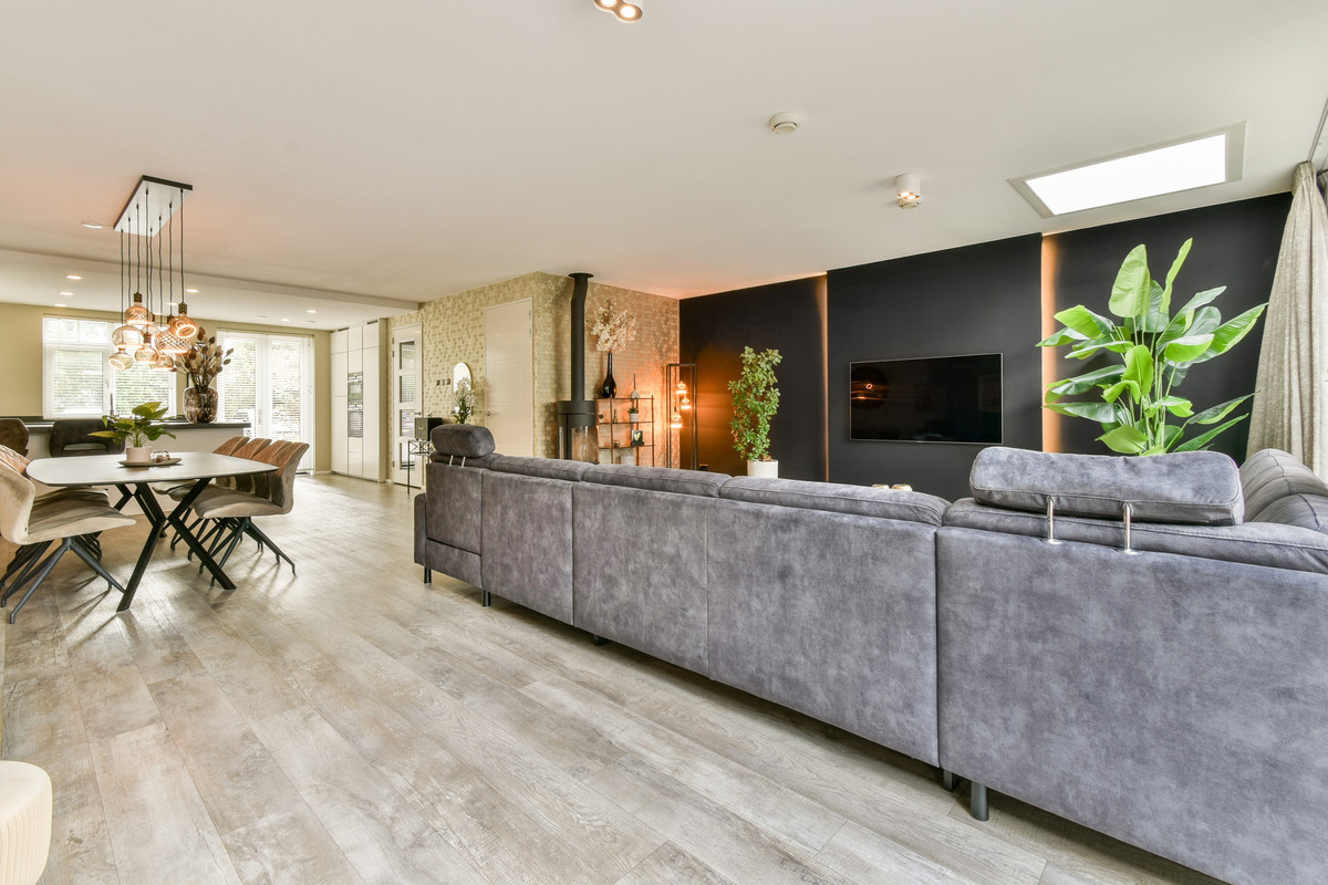 Tussenwoning te koop: Hofje Van Holtlant 41, Leiderdorp