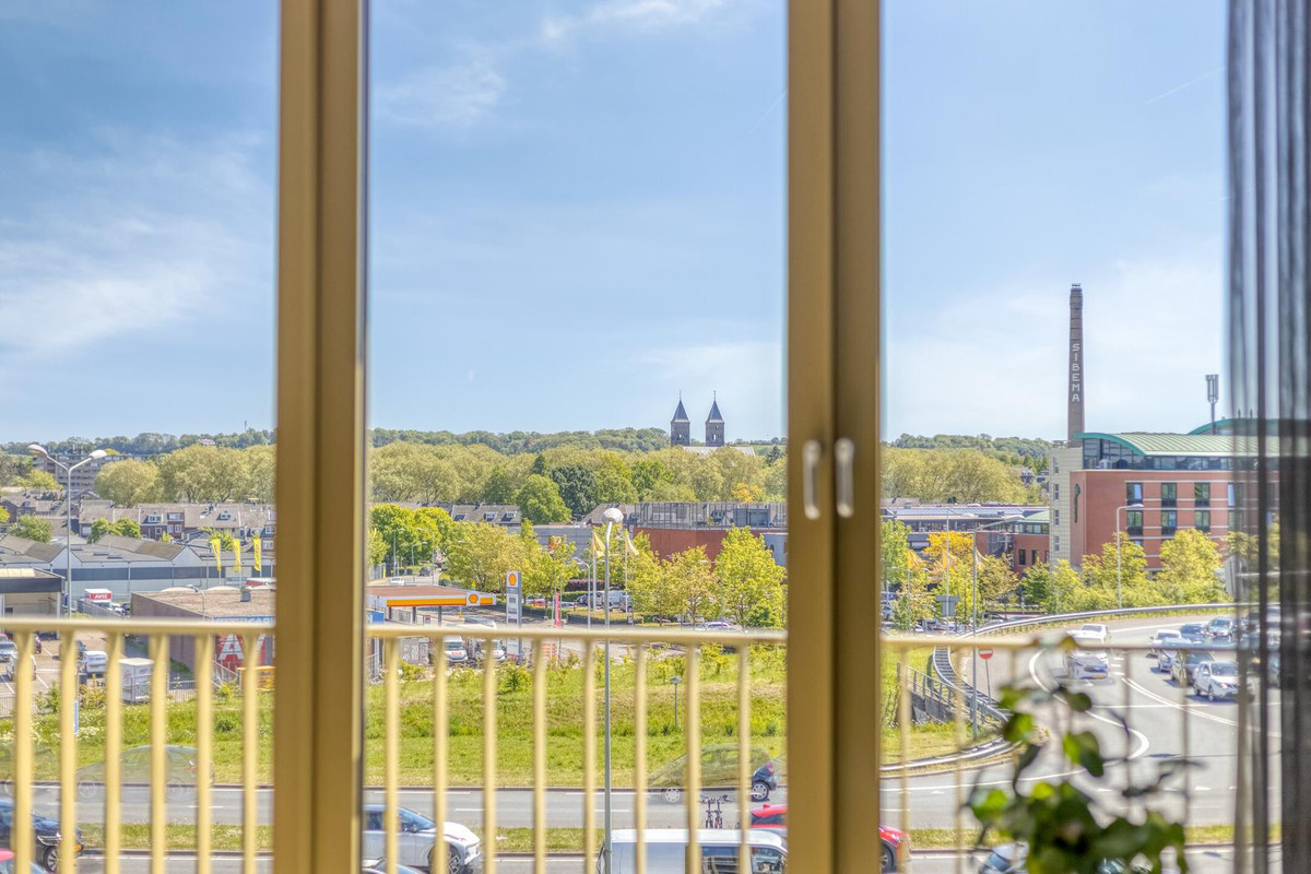 Appartement te koop: Frederik Hendriklaan 58D08, Maastricht