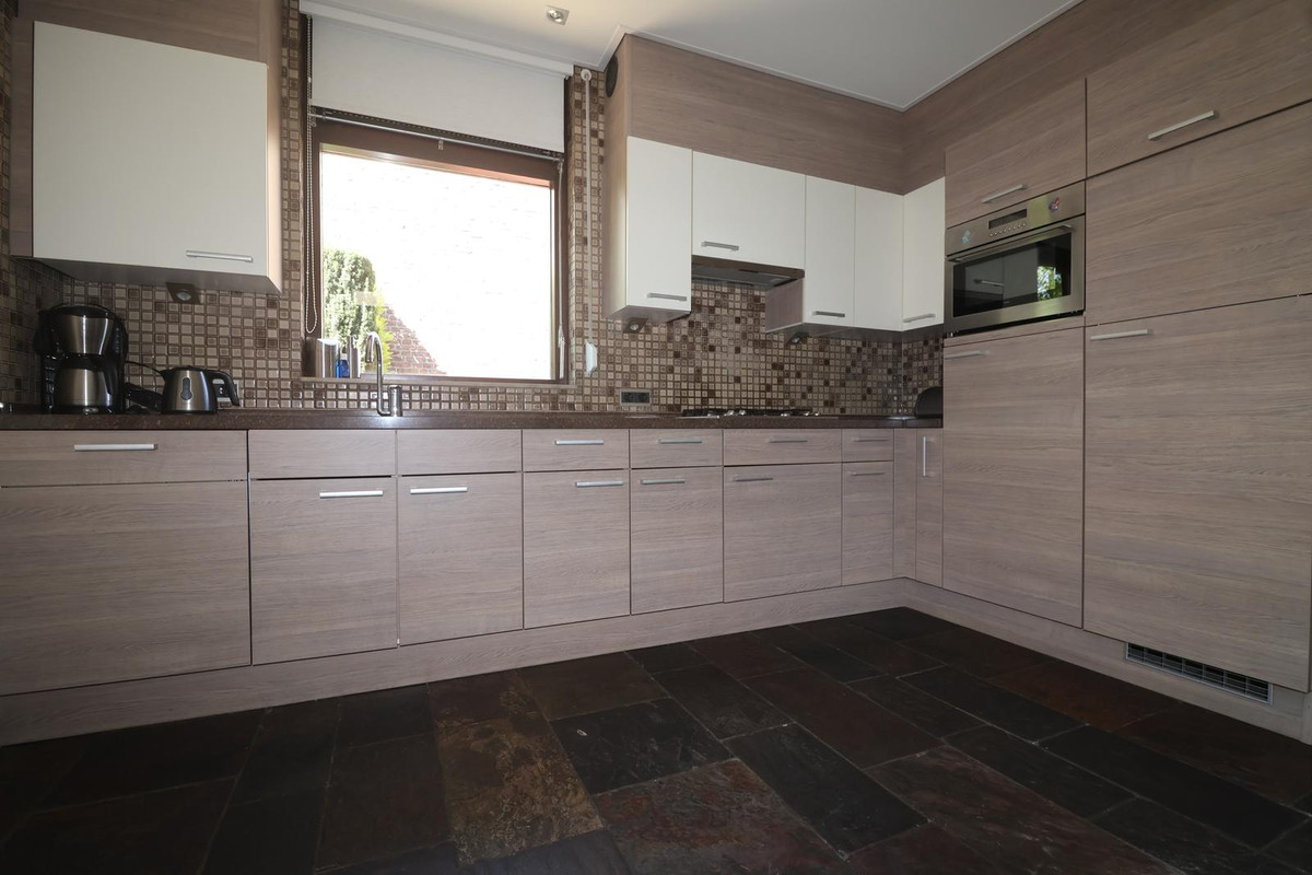Vrijstaande woning te koop: Holdaal 22, Maastricht