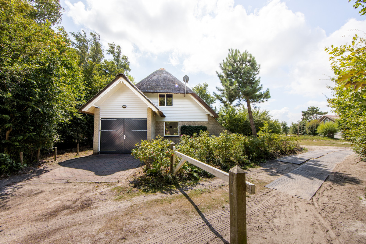 Vrijstaande woning te koop: De Holle Poarte 28, Makkum