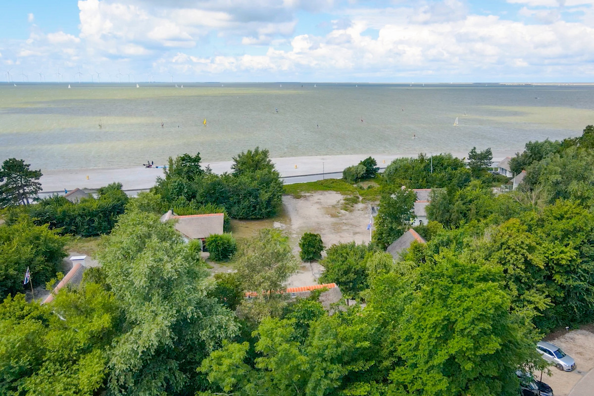 Vrijstaande woning te koop: De Holle Poarte 28, Makkum