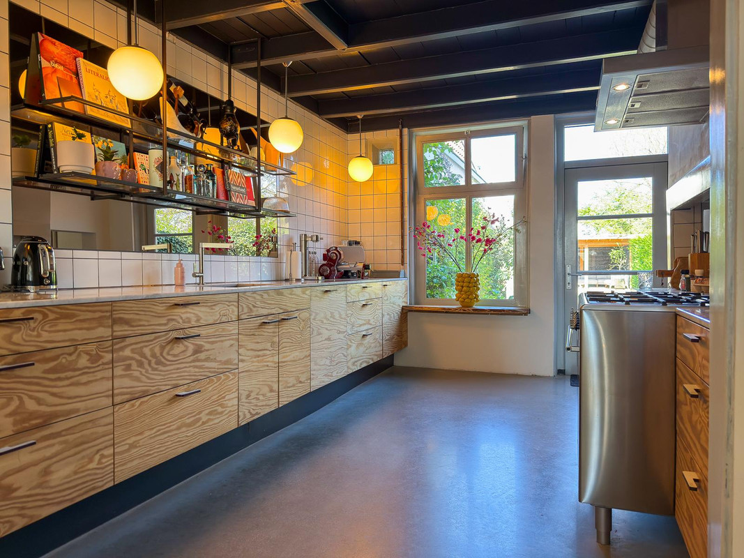 Tussenwoning te koop: Overstraat 21, Amerongen