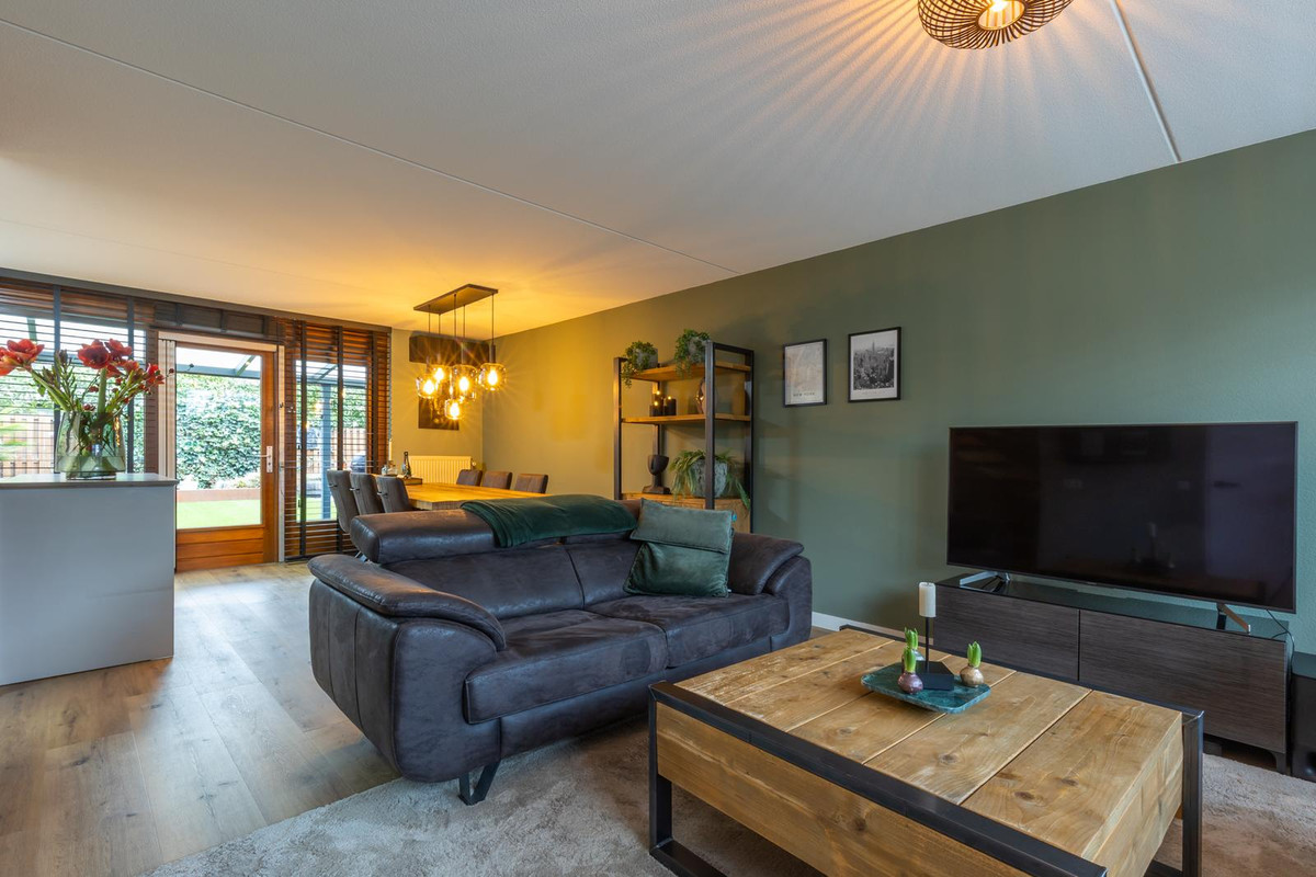 Tussenwoning te koop: Anton van Duinkerkenstraat 4, Sittard
